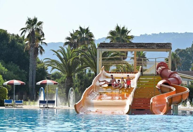 호텔 Falkensteiner Club Funimation Garden Calabria