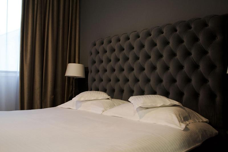 בית מלון כפרי Fullton Central