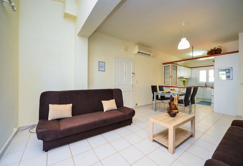 ホテル Golden Dream Apartments