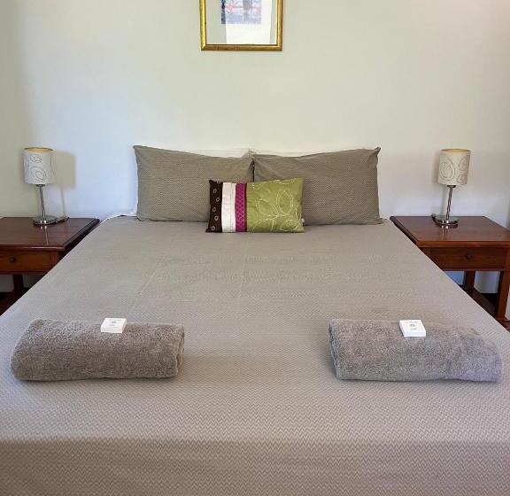 هتل Habitat Resort