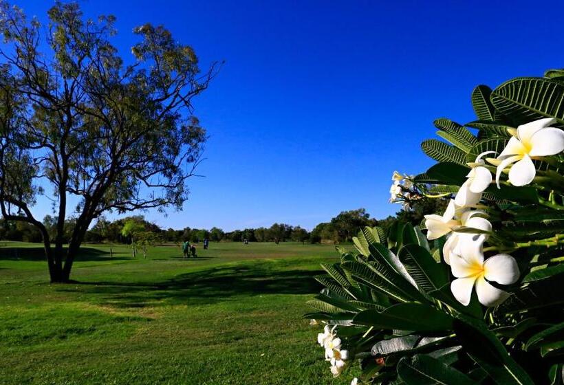 هتل Habitat Resort