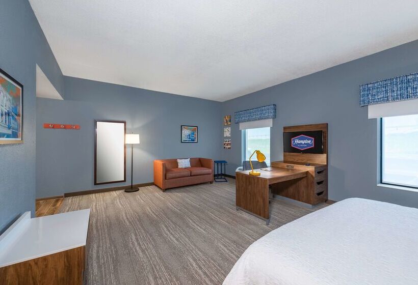 בית מלון כפרי Hampton Inn & Suites Hopkinsville