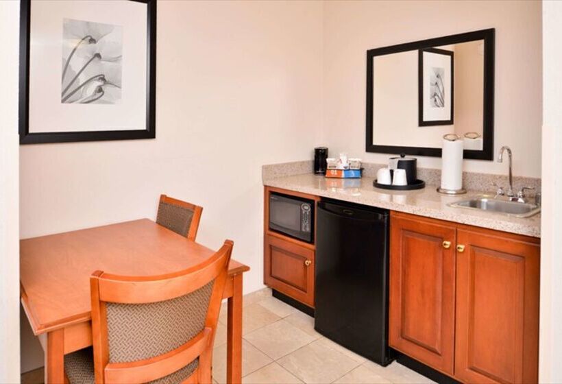 בית מלון כפרי Hampton Inn & Suites Richmond, In