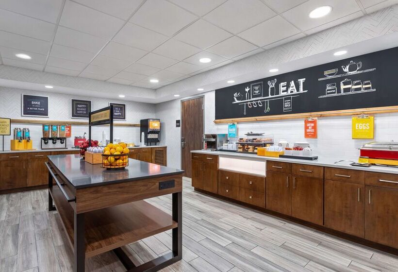 בית מלון כפרי Hampton Inn & Suites Richmond, In