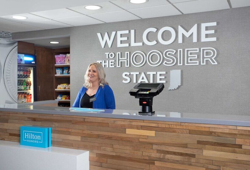 בית מלון כפרי Hampton Inn & Suites Richmond, In