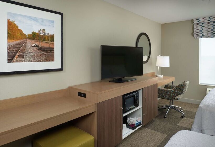 호텔 Hampton Inn & Suites Rogers