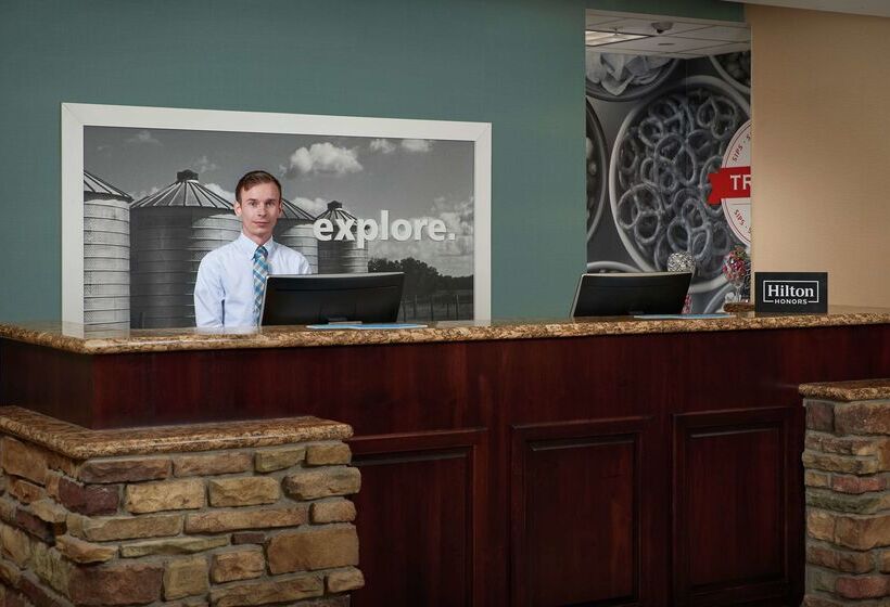 호텔 Hampton Inn & Suites Rogers