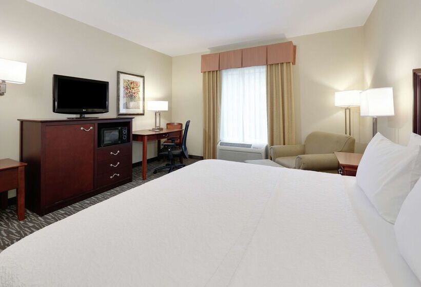 בית מלון כפרי Hampton Inn & Suites Southern Pines Pinehurst
