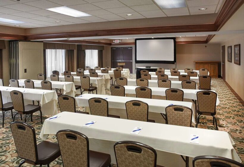 호텔 Hampton Inn & Suites Youngstown Canfield