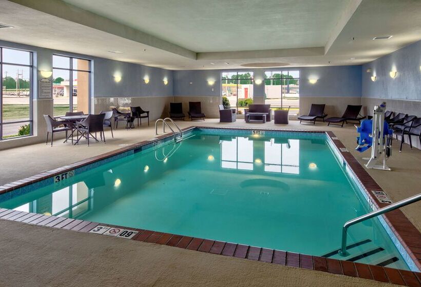فندق Hampton Inn Arkadelphia