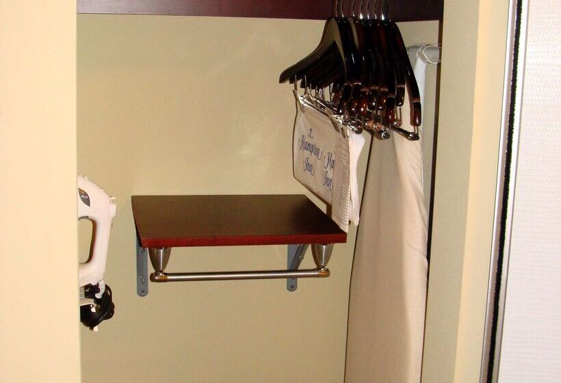 فندق Hampton Inn Calera