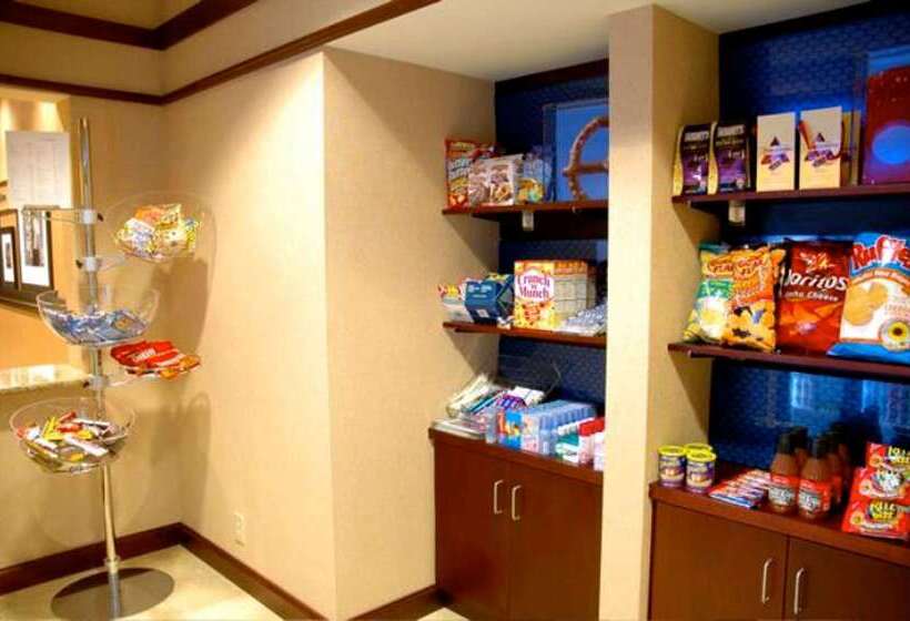 فندق Hampton Inn Calera