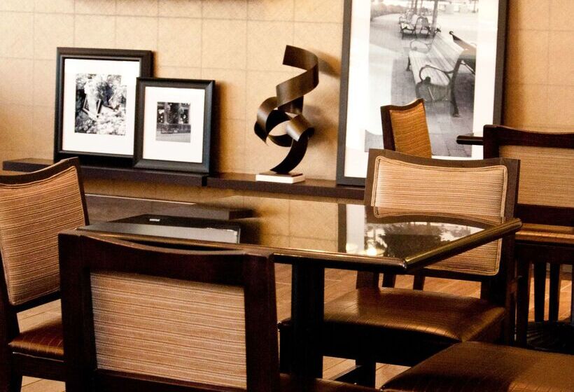 فندق Hampton Inn East Windsor
