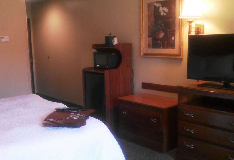 فندق Hampton Inn Greenwood