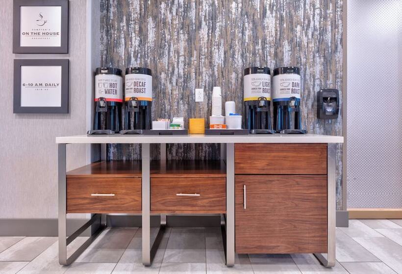 فندق Hampton Inn Norfolk