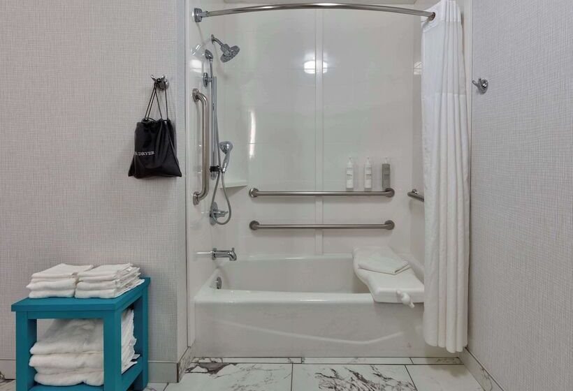 فندق Hampton Inn Norfolk