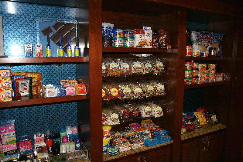 فندق Hampton Inn Raynhamtaunton