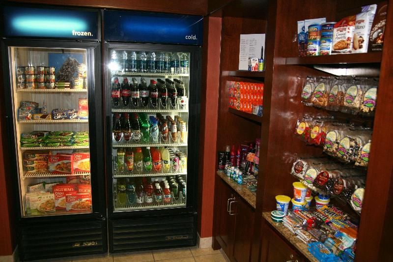 فندق Hampton Inn Raynhamtaunton