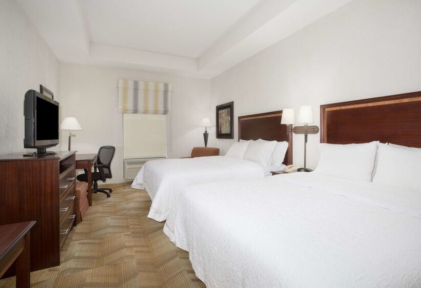 فندق Hampton Inn Siloam Springs