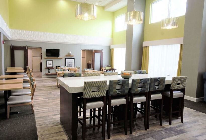 فندق Hampton Inn & Suites Palm Coast