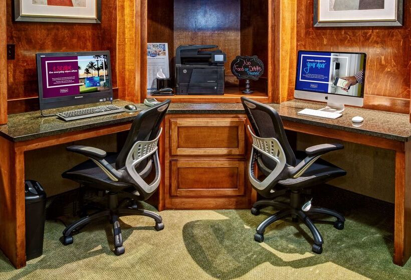 فندق Hampton Inn Van Buren