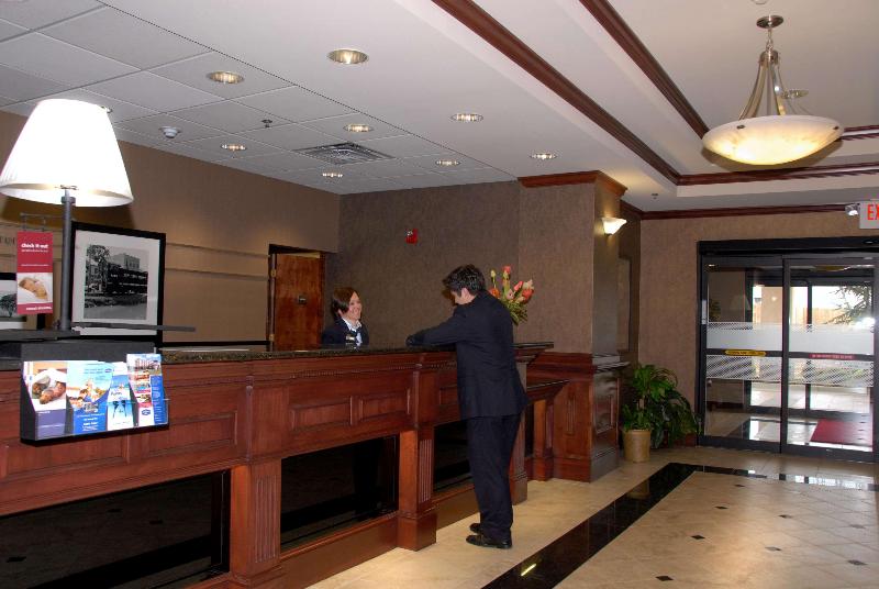 فندق Hampton Inn Van Buren