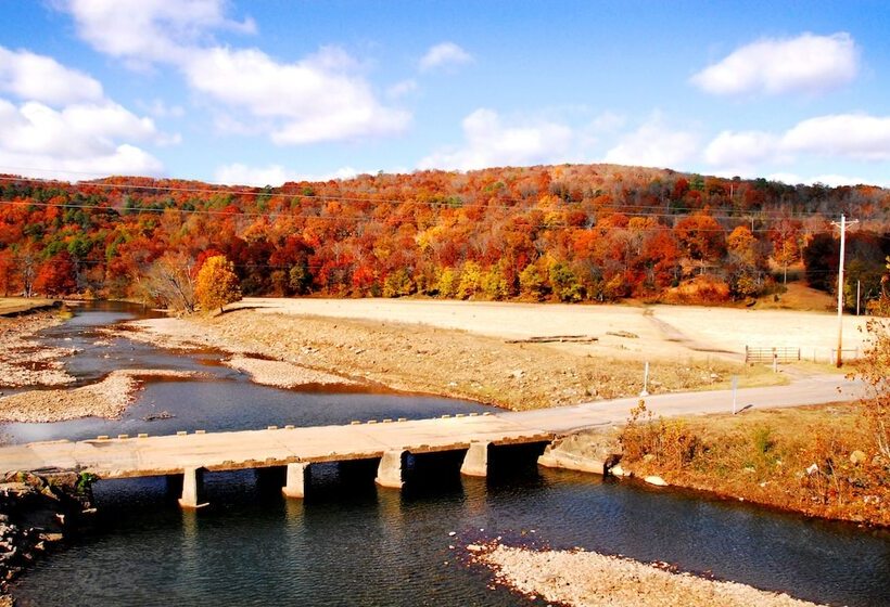 فندق Hampton Inn Van Buren