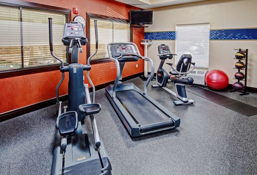 فندق Hampton Inn Van Buren