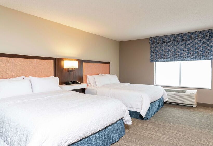 فندق Hampton Inn Warsaw