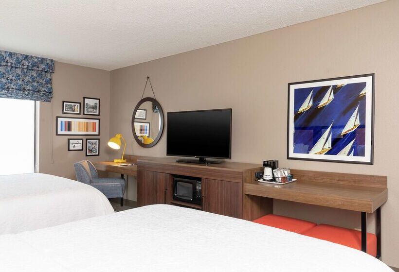 فندق Hampton Inn Warsaw