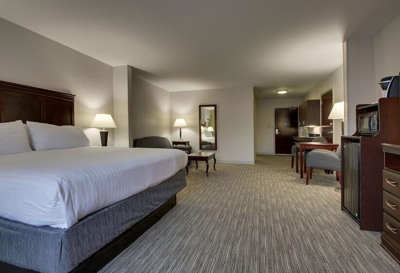 Holiday Inn Express Hotel & Suites Middleboro Raynham, An Ihg