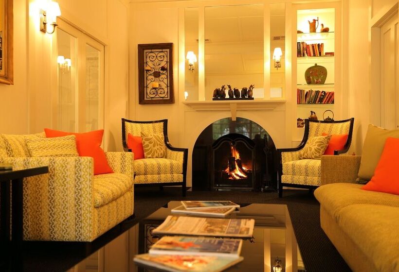 Отель Holmwood Guesthouse