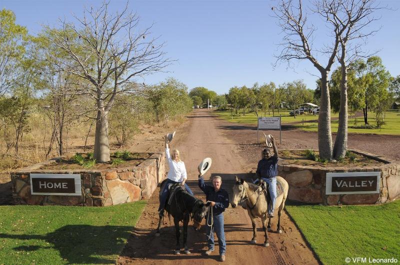 호텔 Home Valley Station
