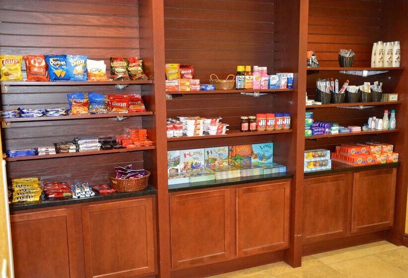 בית מלון כפרי Homewood Suites By Hilton Brighton