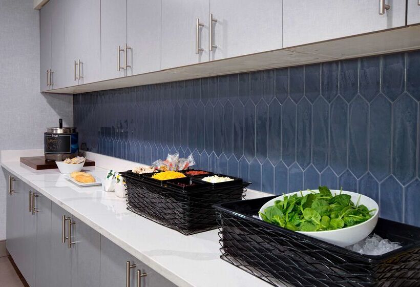 호텔 Homewood Suites Lexington Hamburg