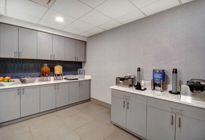 호텔 Homewood Suites Lexington Hamburg