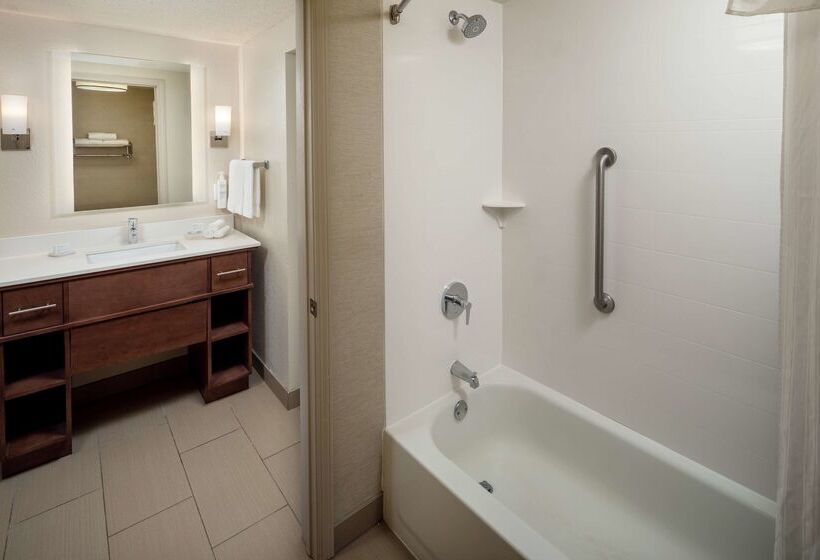 فندق Homewood Suites By Hilton Wallingford Meriden