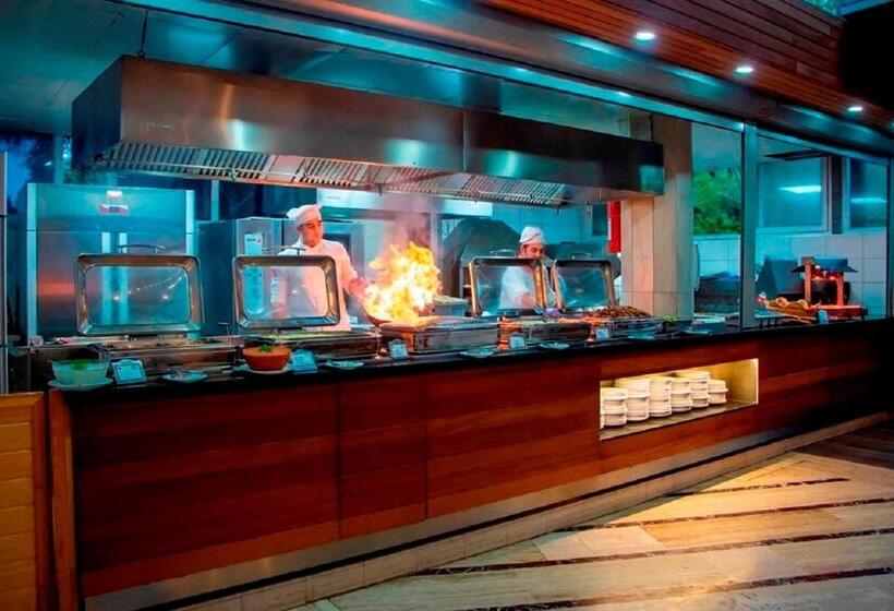 Отель L Ancora Beach