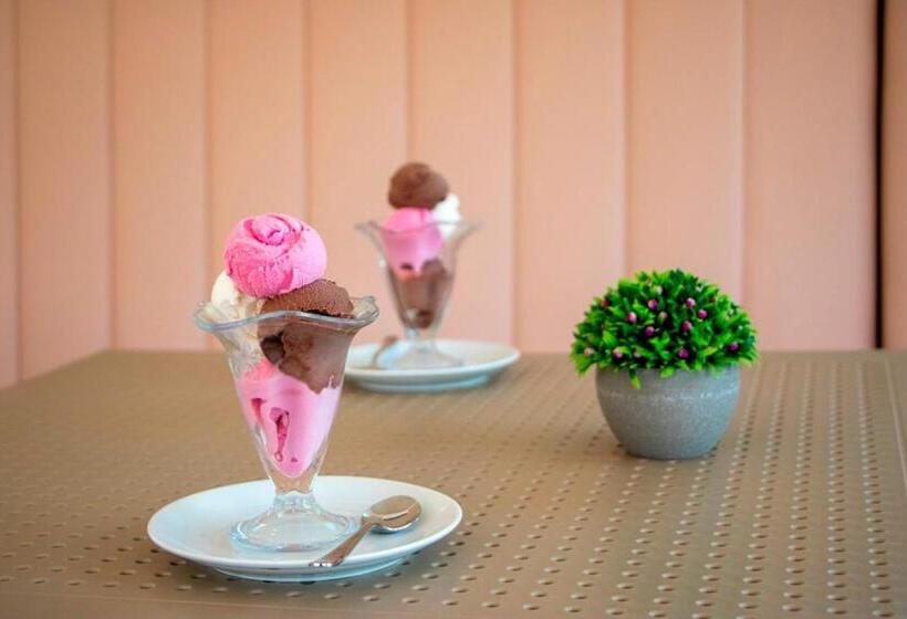 Отель L Ancora Beach