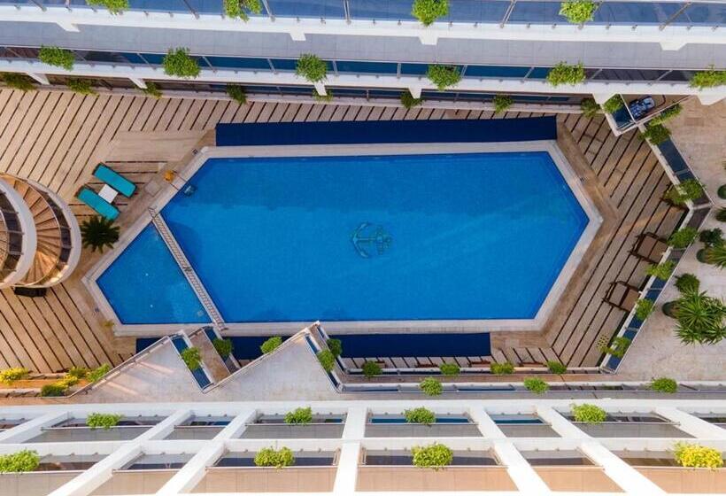 Отель L Ancora Beach