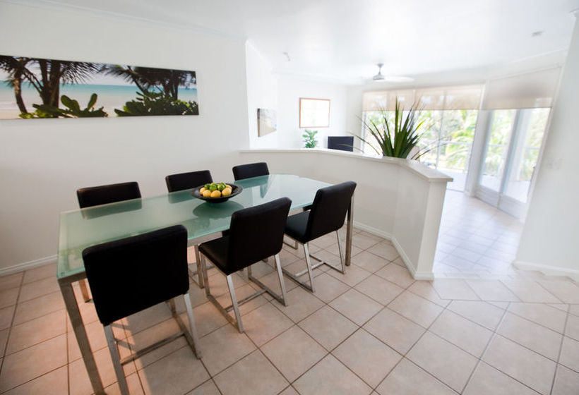 ホテル Beaches Holiday Apartments   Official Onsite Reception & Check In