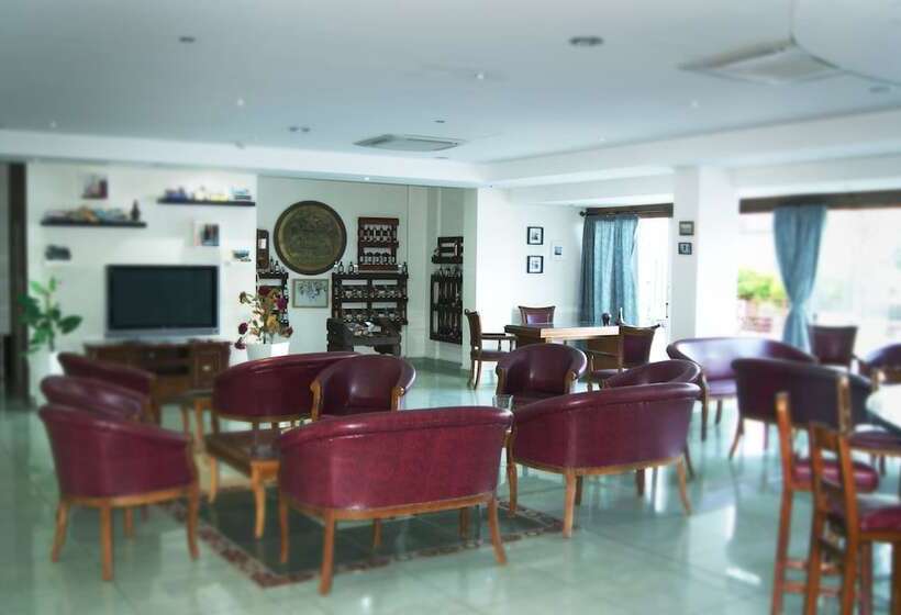 בית מלון כפרי M. Moniatis