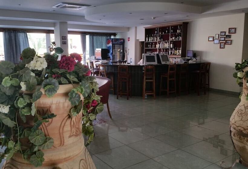 בית מלון כפרי M. Moniatis