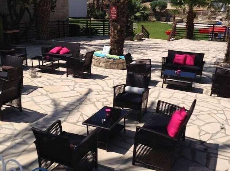 בית מלון כפרי M. Moniatis