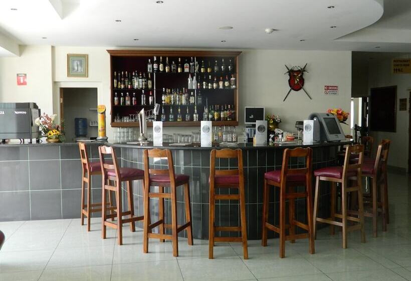 בית מלון כפרי M. Moniatis