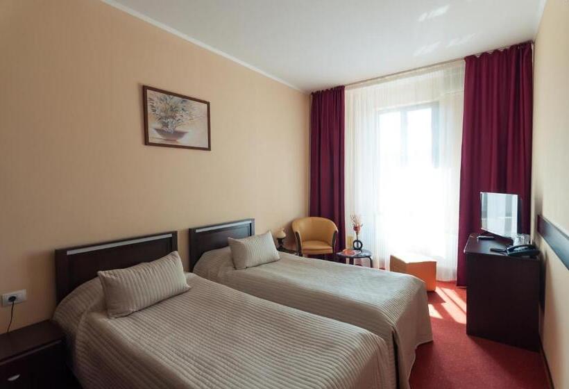 Отель Magnus Galati