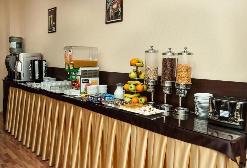 Отель Magnus Galati