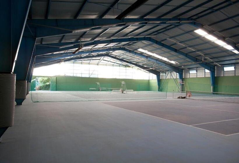 酒店 Makar Sport & Wellness