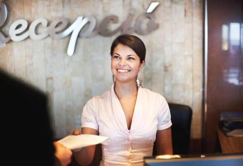 酒店 Makar Sport & Wellness