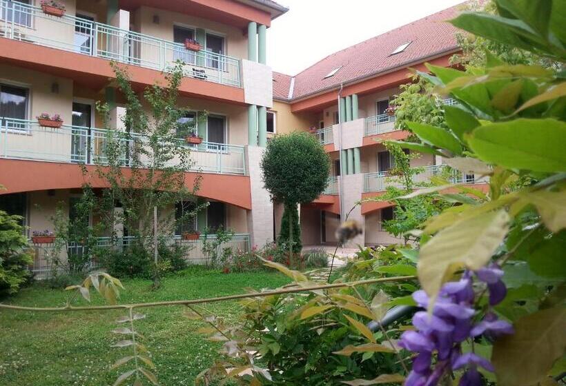 酒店 Makar Sport & Wellness